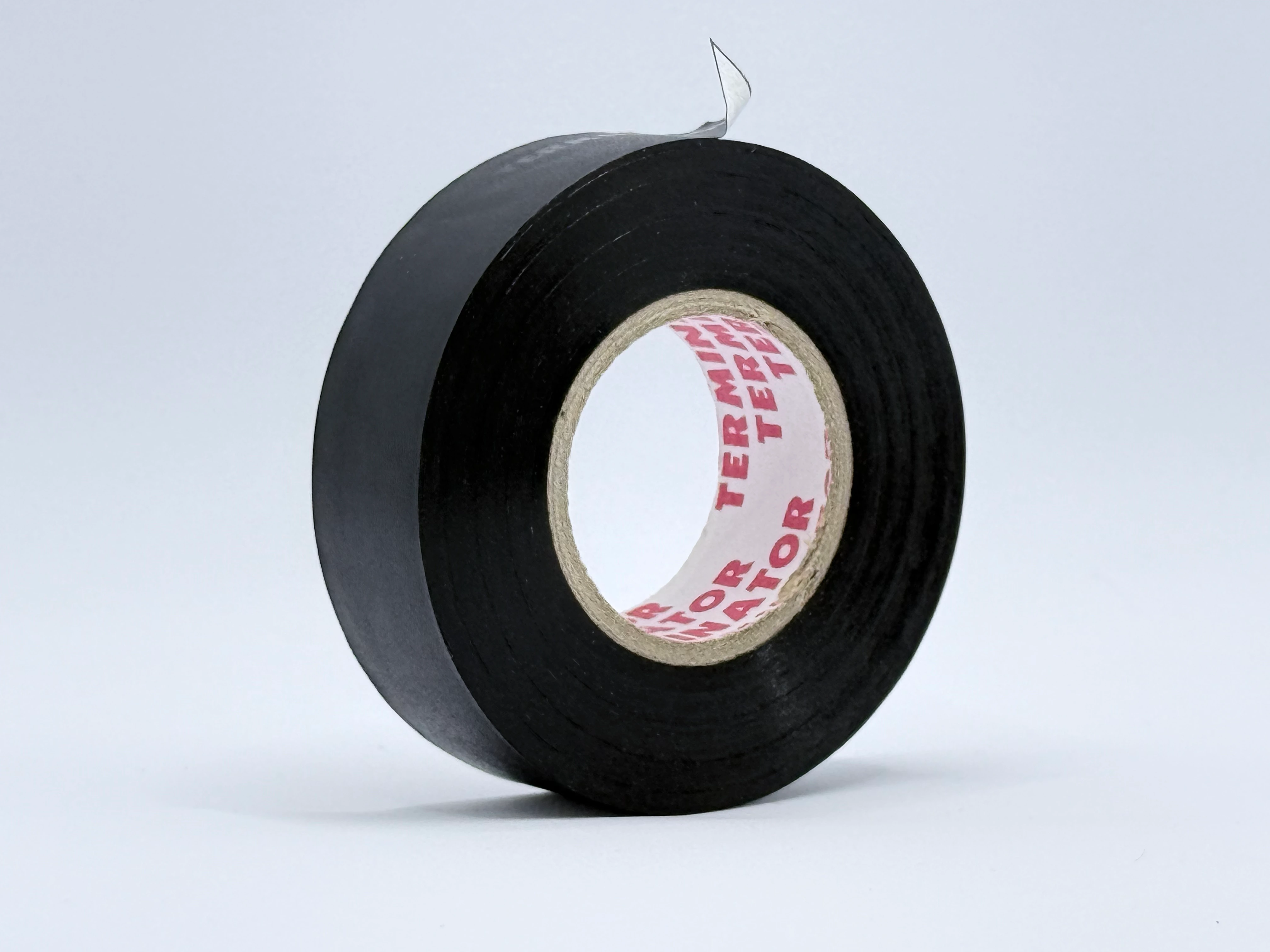 IZ 1920S Черный - вид сбоку