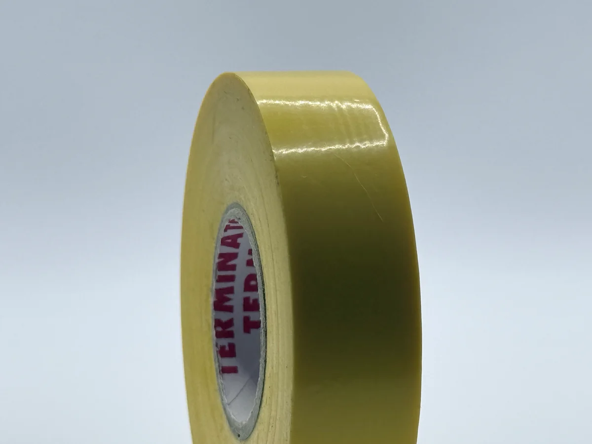 IU1K Yellow - texture